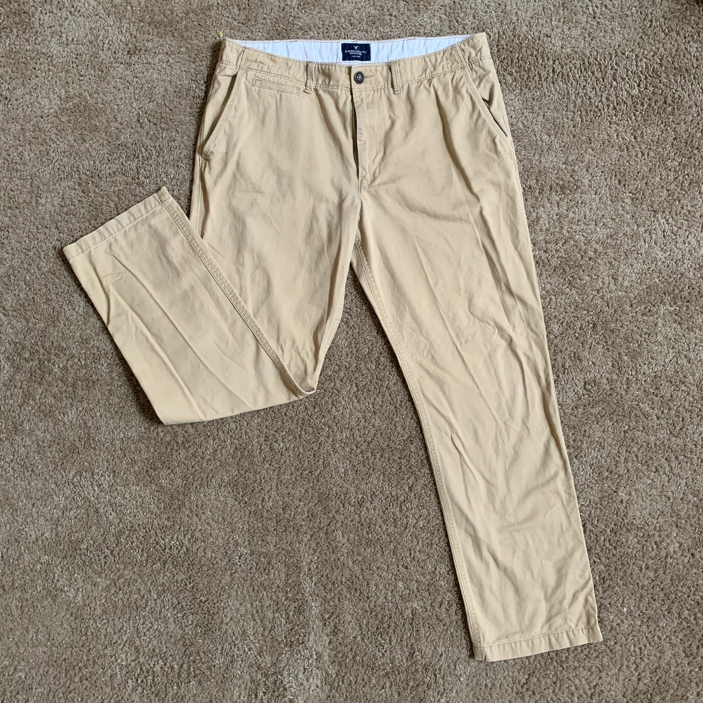 American Eagle Khaki pants 38 x 34